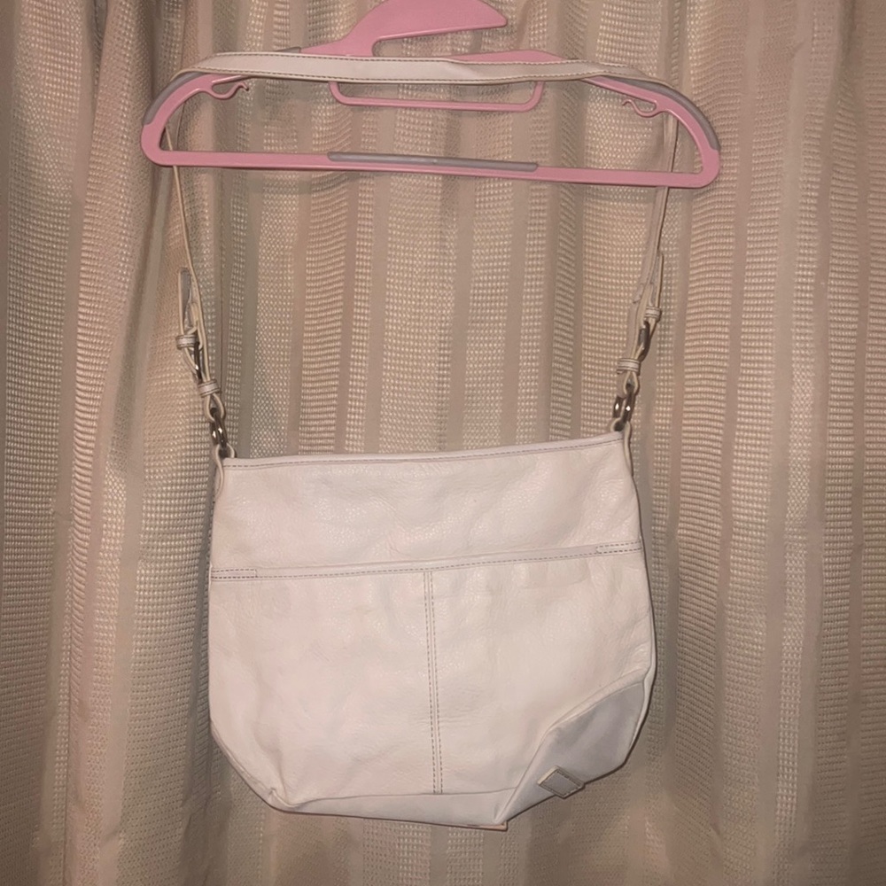 100% leather The Sak purse beige